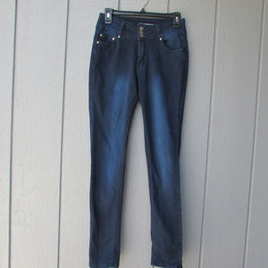 UWD Blue Jeans! Great Look! Great Price!